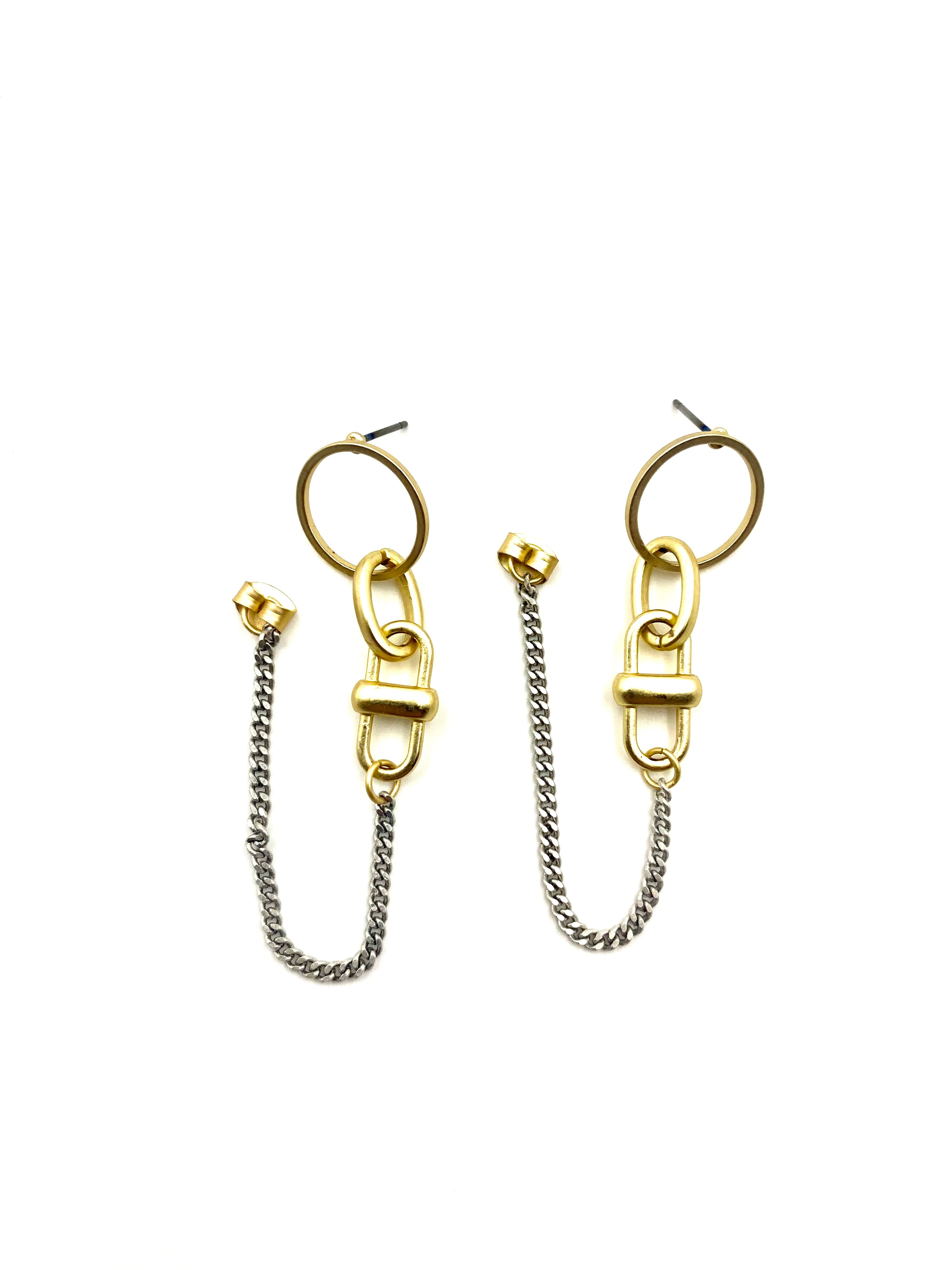 Bond Earrings
