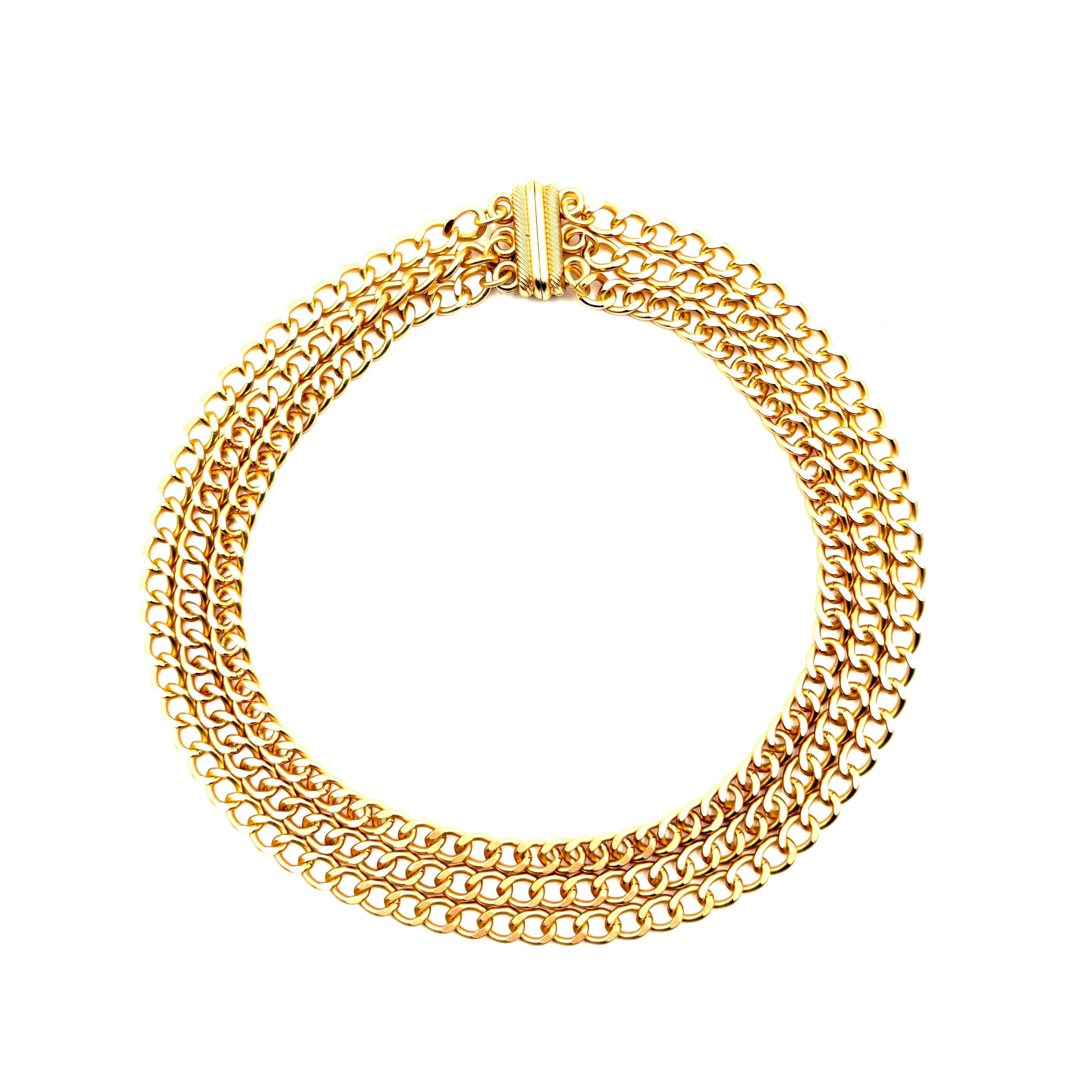 Curb It Necklace