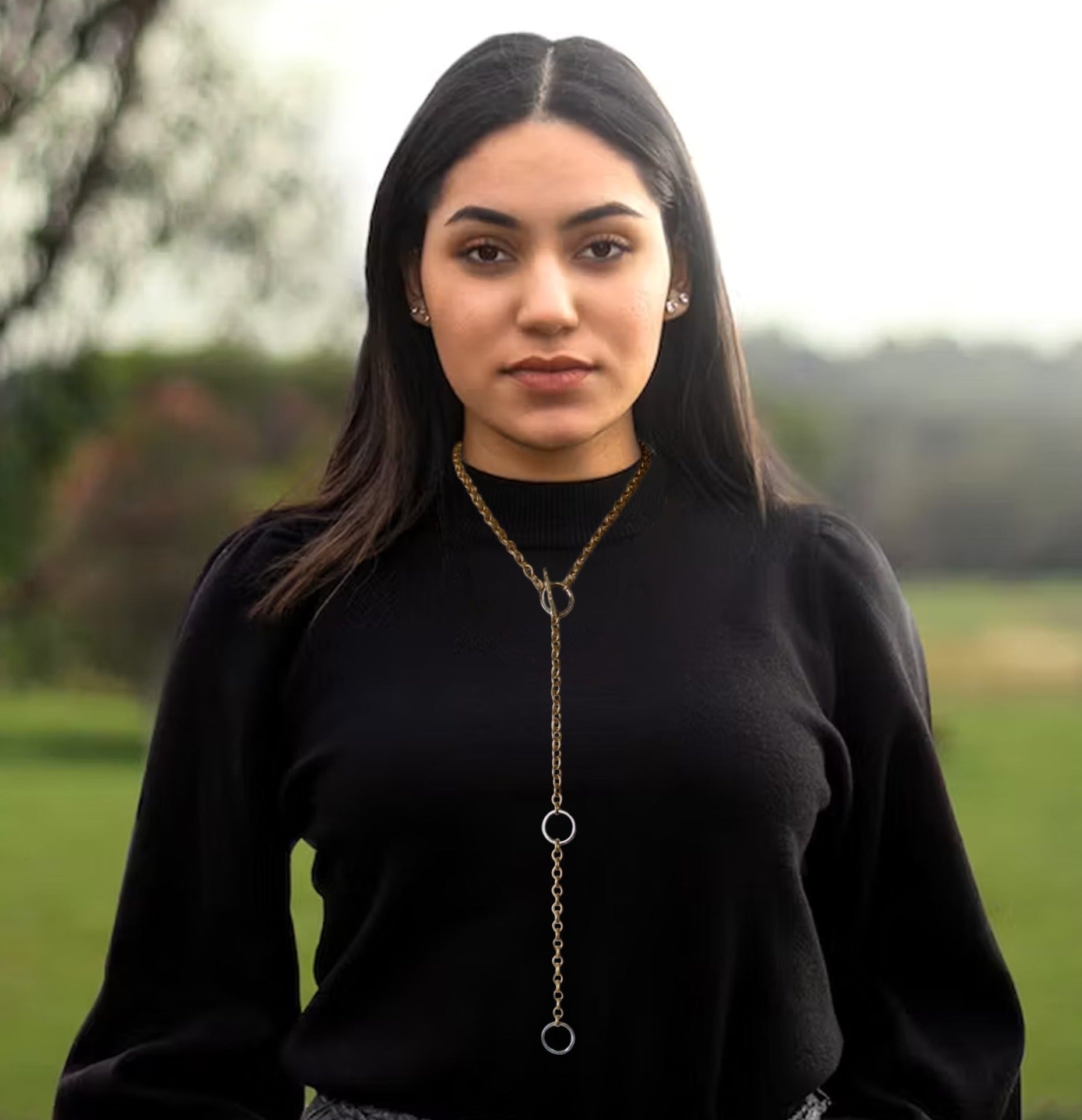 Rebel - adjustable necklace with hammered circles and toggle closure