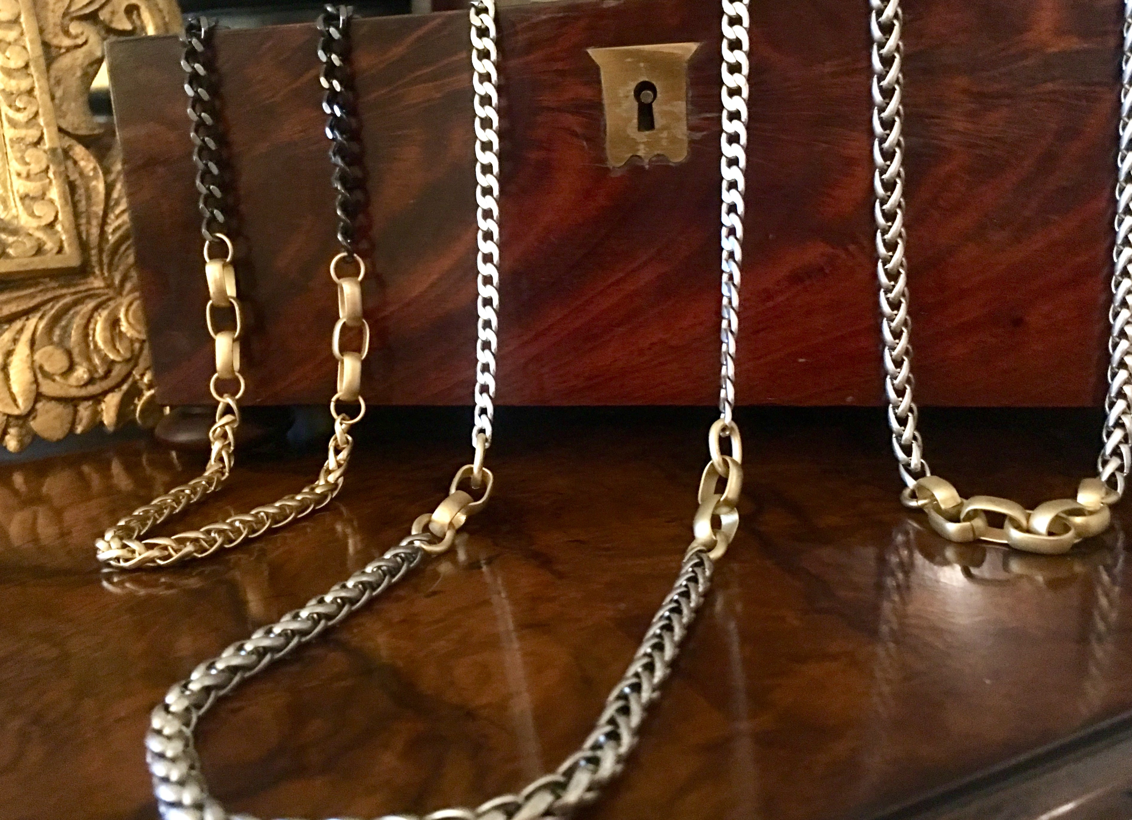 Britton - necklace of mixed chains