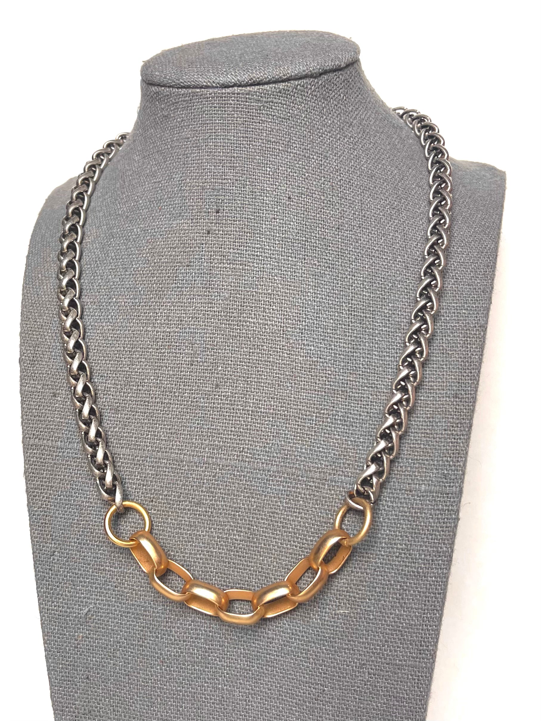 Chelsea - two-tone necklace