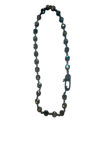 Brooke - necklace with semi-precious stones and diamond clasp