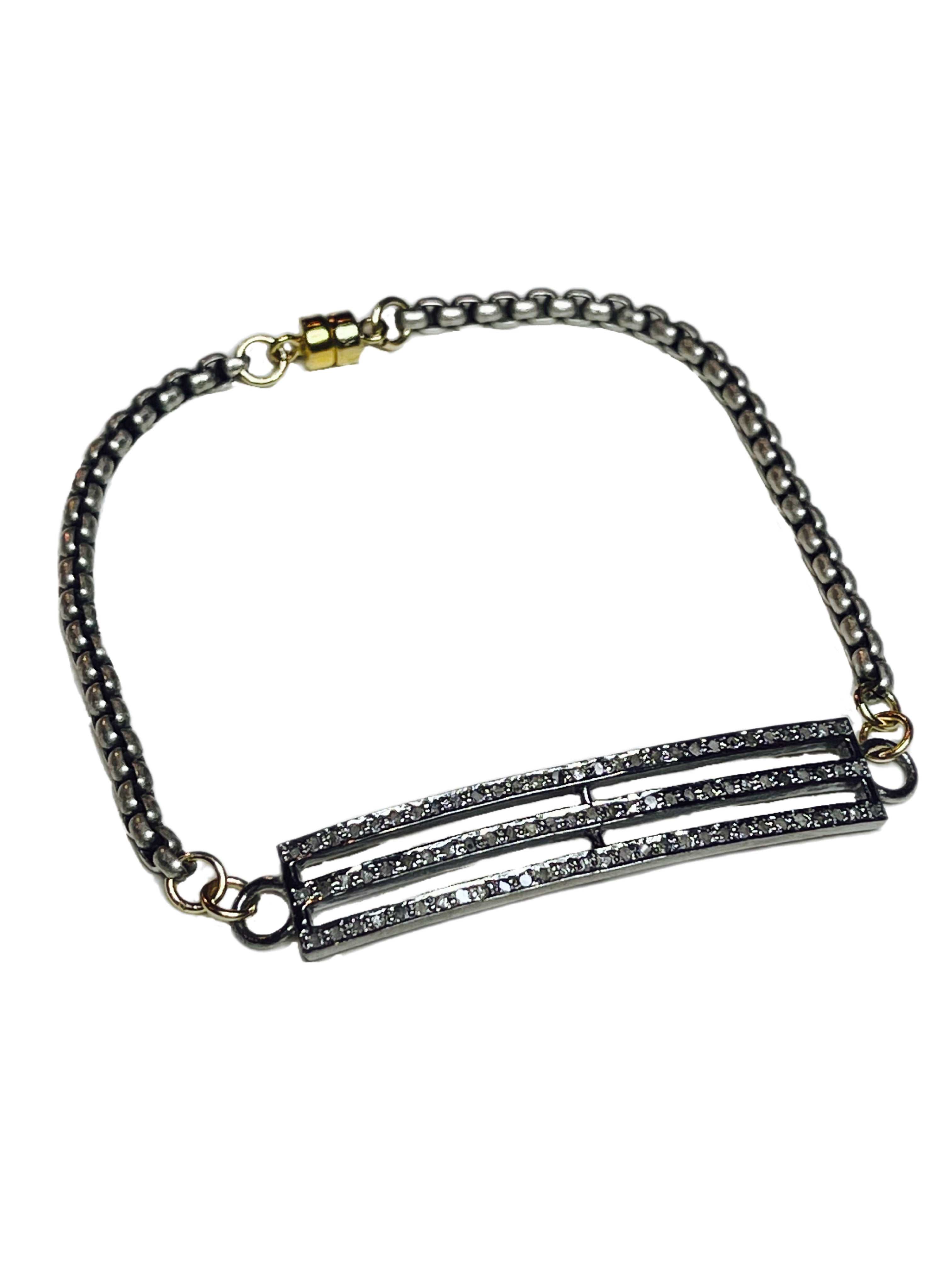 Shine - bracelet with diamond triple bar connector