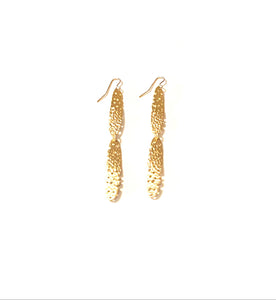 Megan - earrings with gold twist